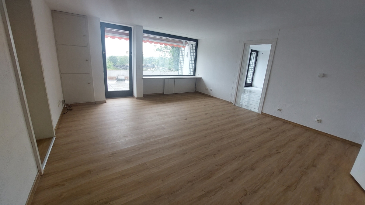 Raum 2 zur Terrasse